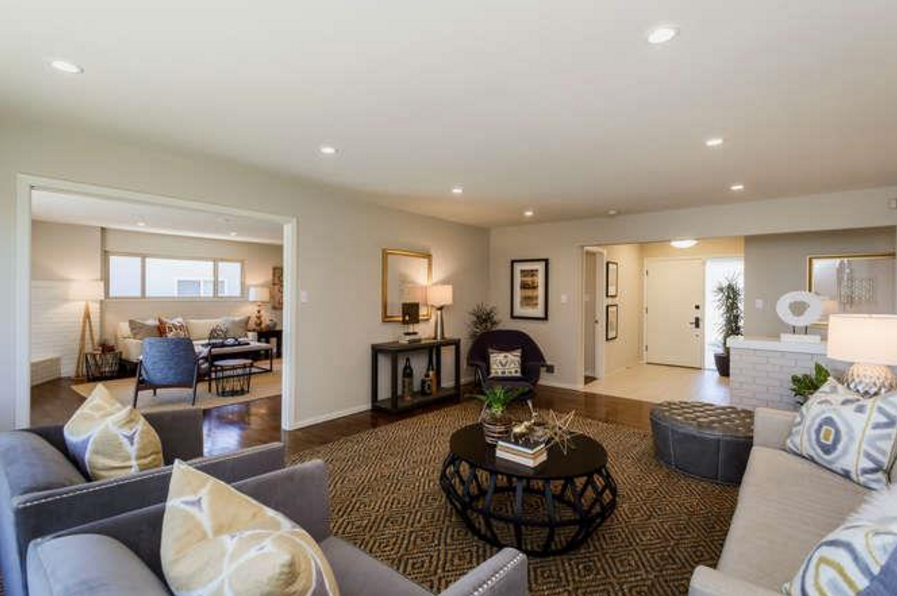 living room 246 castenada